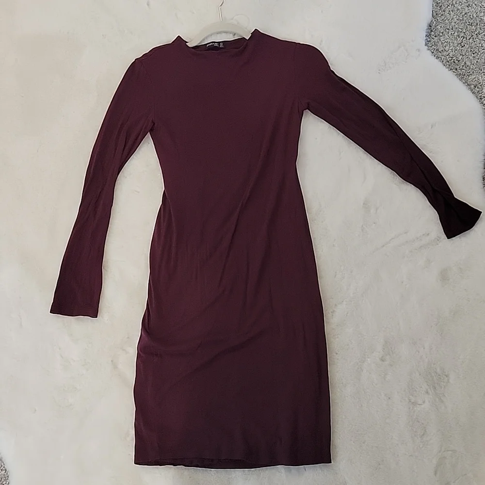Dress - Picture 4 of 5